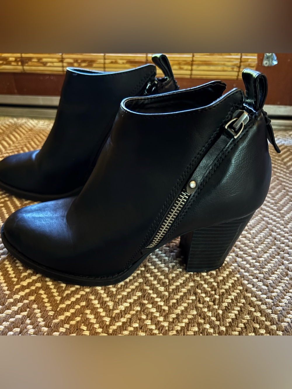American Eagle Ankle Boots Double Zip w/ Block Heel Size 7 Black